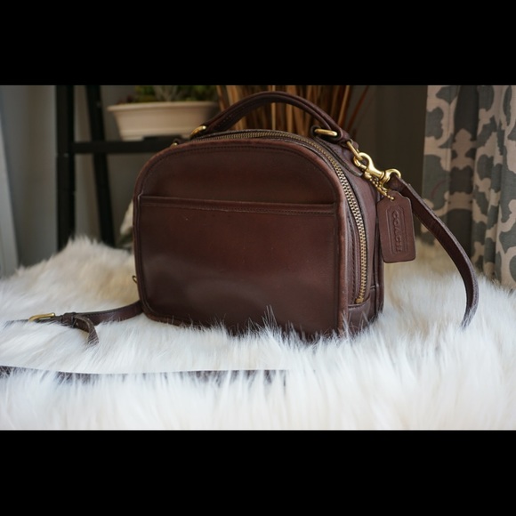 coach lunch pail crossbody